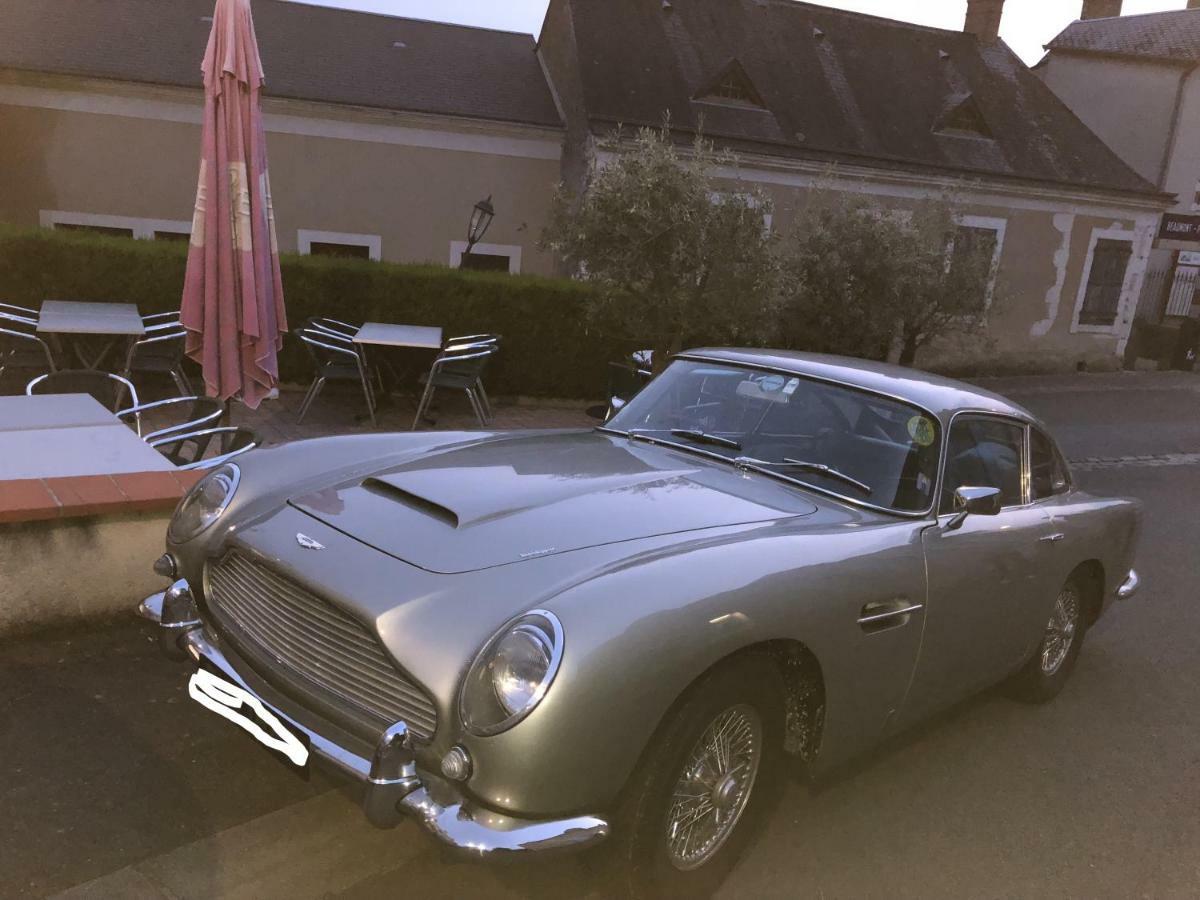 Auberge Du Cheval Blanc ボーモン・ピエ・ド・ブフ エクステリア 写真